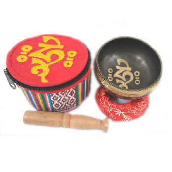 Tibetan Om Singing bowl w/silk pouch 3.5" SBT-2035 - Click Image to Close